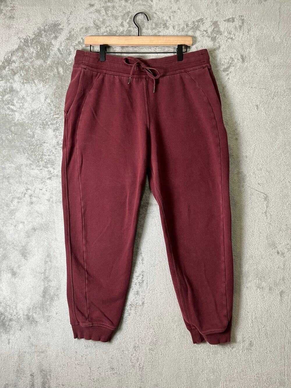 Lululemon Scuba High-Rise Jogger *Fleece 28" Size 12